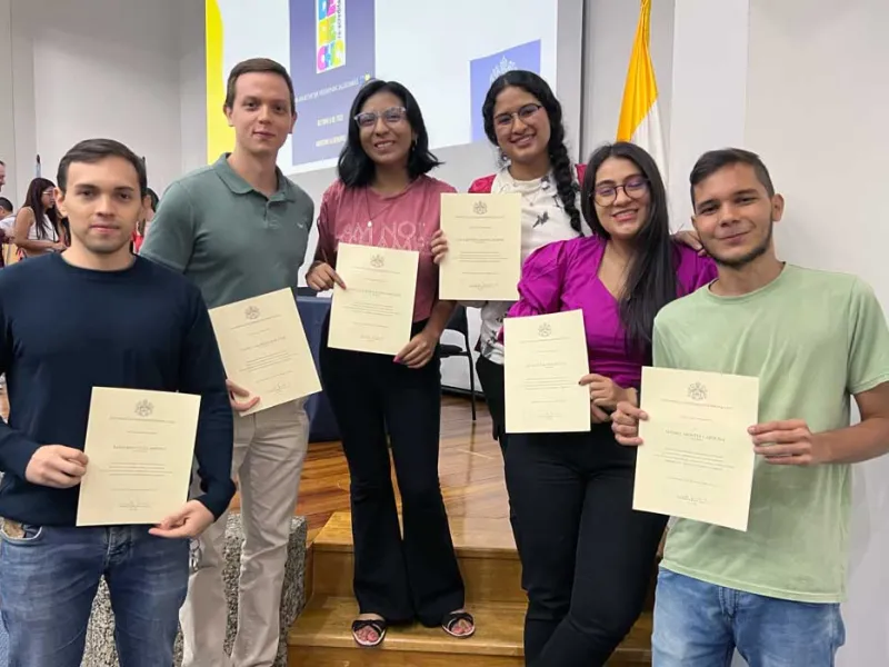 Programa de Derecho brindó acto conmemorativo a estudiantes destacados en las pruebas Saber Pro